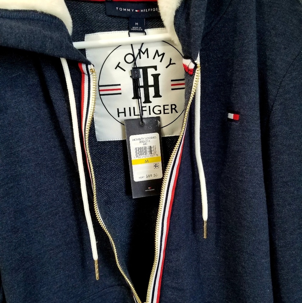 Tommy Hilfiger Hoodie Size M - NEW w/Tags